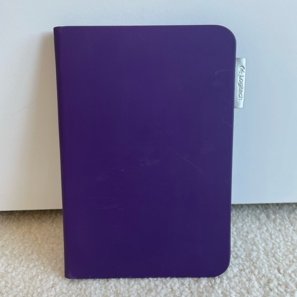 iPad Mini Purple Logitech Case - Picture 2 of 3